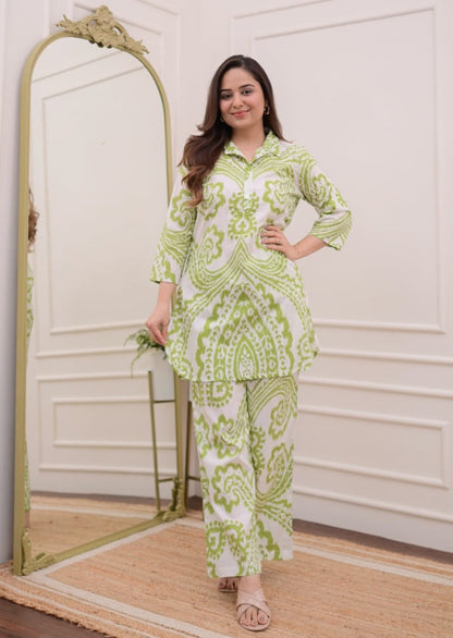 Green Floral Printed Short Baroque loungewear Co-ords